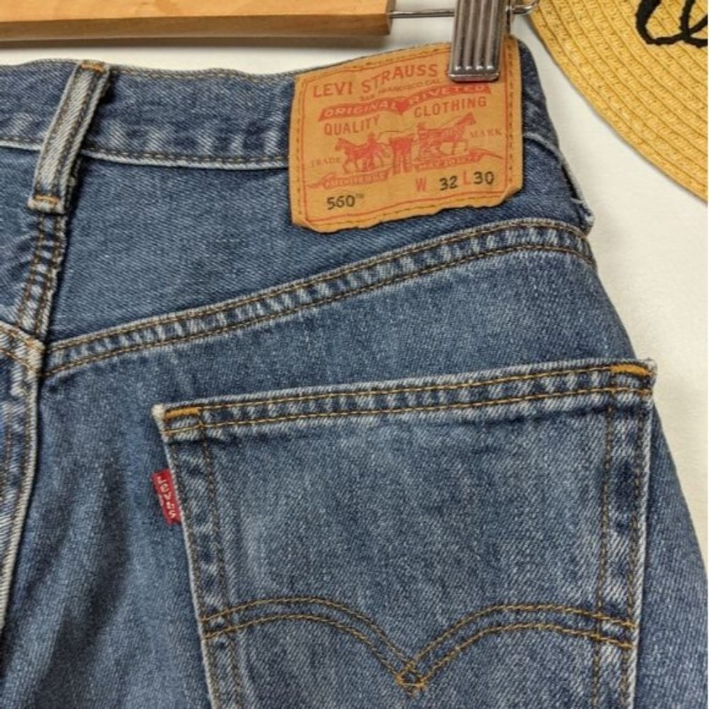 Vintage 90s Levi's 560 Tapered Baggy Jeans 14 32 - Picture 8 of 12